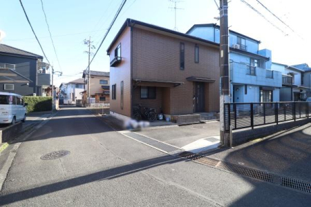 �O�ʓ��H�܂ތ��n�ʐ^ -