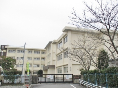 周辺環境 【中学校】磐田市立南部中学校：2680�u