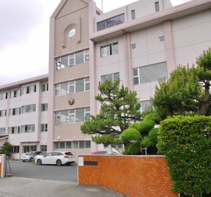 周辺環境 【中学校】浜松市立丸塚中学校：630�u
