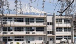 周辺環境 【小学校】富士市立富士川第二小学校：932�u