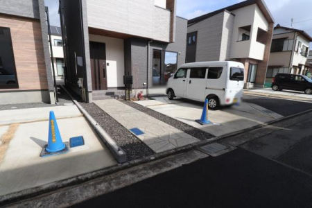 ԏ ԃXy[X2䕪܂