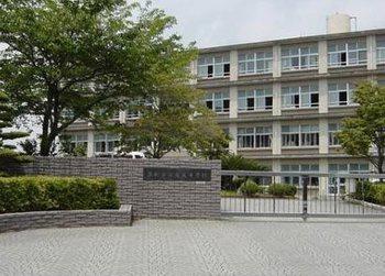 周辺環境 【中学校】浜松市立開成中学校：1460�u