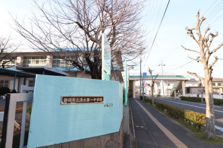 ӊ ywZzÉsꒆwZF560u