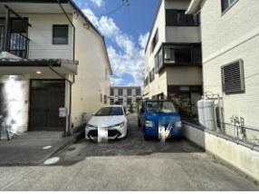ԏ ԃXy[X2䕪B