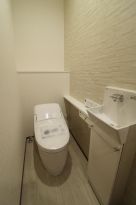 gC -