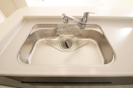 Lb` L߂ɂꂽVN􂢕S̃Xy[XłB
