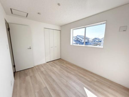 m Ƌzu₷LƃVvȓA1lłقƂ낰闎J[g[̂łB
