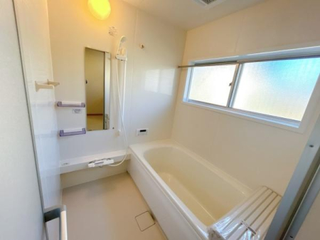 ���� �L�X�Ƃ��������������F�����̗�����1���̔����X�b�L���Ǝ���Ă������K�ȋ�Ԃł��B
