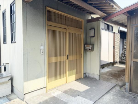 ���� ���֊O���̗l�q�ł��B�����˂̂��ߕ��������������S��