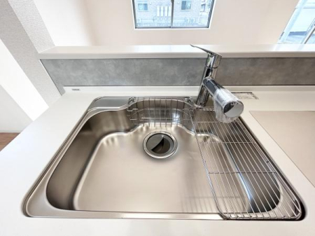 �L�b�`�� �V���N�̗l�q�A�����\���ɂ���􂢕������₷���ł��B