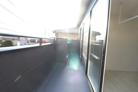 �o���R�j�[ -