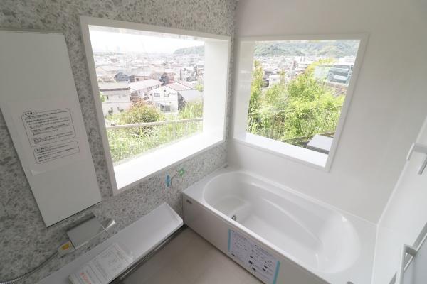 清水区蜂ヶ谷 街並みが一望できるガレージ付き住宅 静岡県静岡市清水区