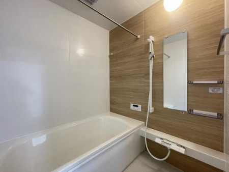  葫L΂Ƃ̗ň̊𗬂AbNX^C𖞋ił܂B
