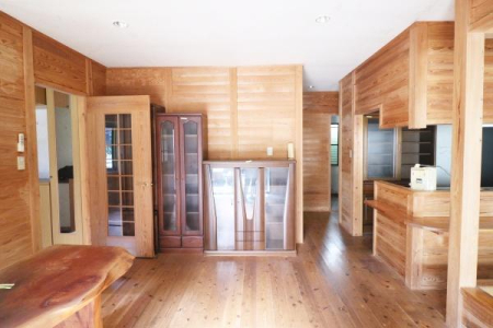 rO zLAȋԂ`ÂĂ܂BƑ̏ΊW܂e̋Ԃł( OO )
