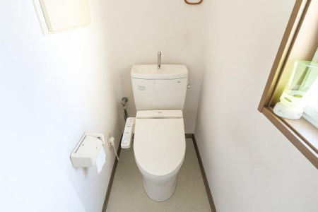 gC ֍t̃gCŁANʂĉKɂpł܂B