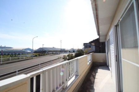 Z˂̒]ʐ^ ʂǂx_łB󕨂V[cĂɊłˁI