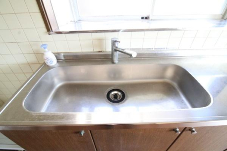 Lb` VN̗lqA\ɂ􂢕₷łB