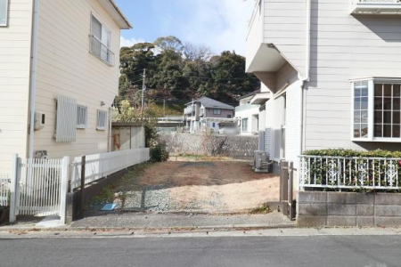 ���ԏ� �X�y�[�X�ɗ]�T������A�X���[�Y�ɒ��ԉ\�I