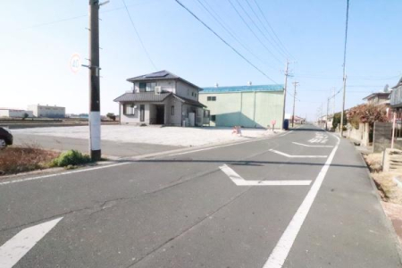 �O�ʓ��H�܂ތ��n�ʐ^ �k�����H����7.4���̗l�q