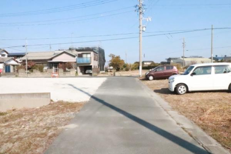 �O�ʓ��H�܂ތ��n�ʐ^ �������H����4.8���̗l�q