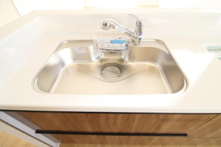 �L�b�`�� �V���N�̗l�q�A�����\���ɂ���􂢕������₷���ł��B