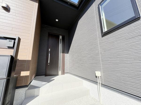 ���� �Z�L�����e�B�����߂���TV���j�^�[�t���C���^�[�t�H�����W�������ł��I
