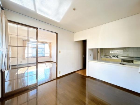 rO rO̎d؂肪KXɂȂĂ̂ŋȂDKƂȂĂ܂B
LDKŖ20łI