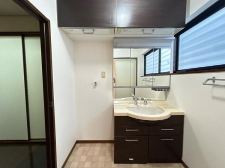 ʑEʏ 邢ʎgxx𐮂肷̂ɏ\ȃXy[X܂I