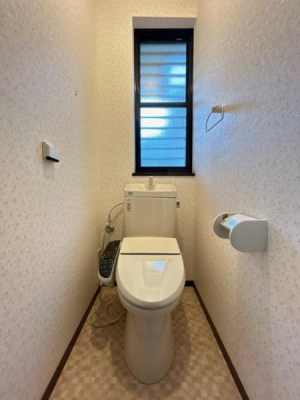 gC ֍t̃gCŁANʂĉKɂpł܂B