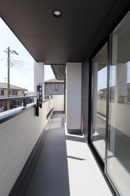 �o���R�j�[ -