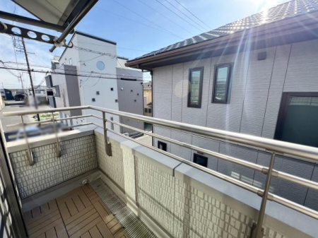 oRj[ ChoRj[聙Qo肪\ŁAƑ̕zcߗސyɍs܂
