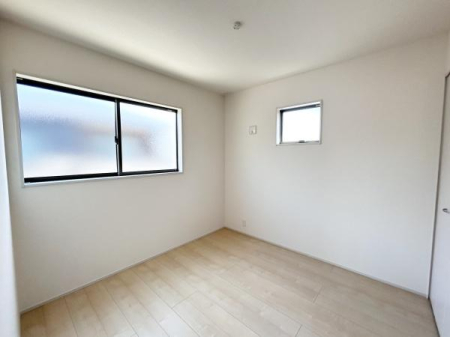 �m�� 2�ʍ̌��Ŗ��邢2�K�̗m���B�t���[�����O�Ȃ̂ŁA���|�������₷���ł���
