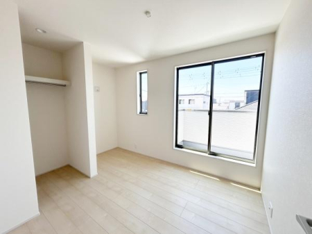 �m�� �o���R�j�[�ɖʂ������邢�����ł���
�L���o���R�j�[���炽���Ղ�̌������������z�c��V�[�c���瑾�z�̂ɂ������������܂���
