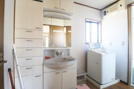 ʑEʏ XbLƂfUC̐ʉϑ͂|₷X^CbVȈۂłB
[Ƃ|CgłI
