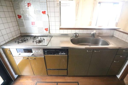 Lb` Ht̃VXeLb`̗lq
t