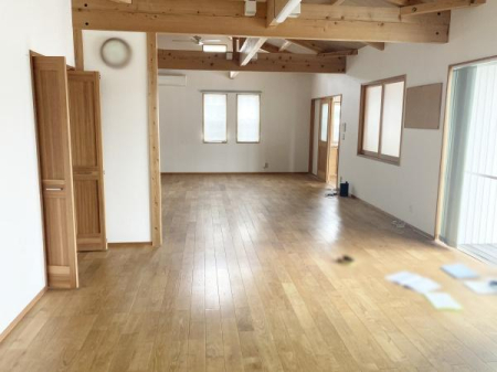 ���r���O LDK�̗l�q�ł��B