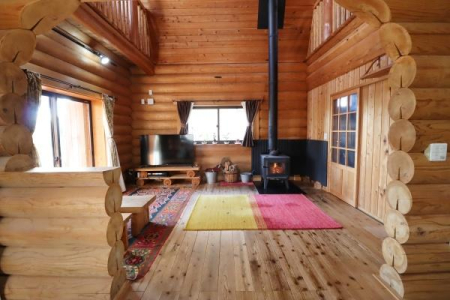 ���r���O -