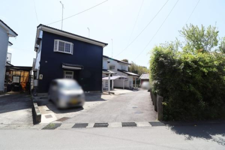 �O�ʓ��H�܂ތ��n�ʐ^ -