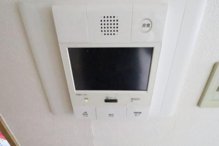 ���̑� ���j�^�[�t���C���^�[�z������A���q�������S�̖h�Ɛݔ��ł���