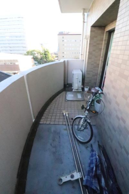 �o���R�j�[ LDK���̃o���R�j�|�ł�