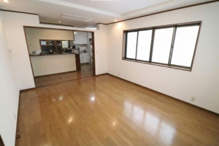 ���r���O �����Z���ׁ̈A�����͕�������܂��BAI�ҏW�ς�