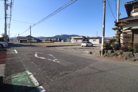 �O�ʓ��H�܂ތ��n�ʐ^ -