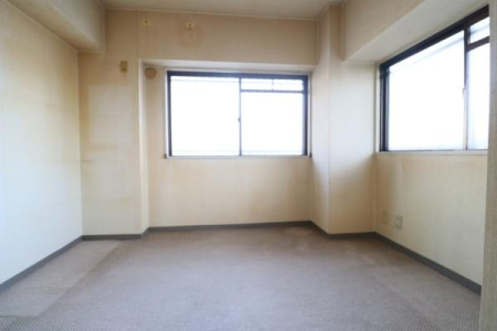 �m�� 2�ʍ̌��œ�������ǍD��