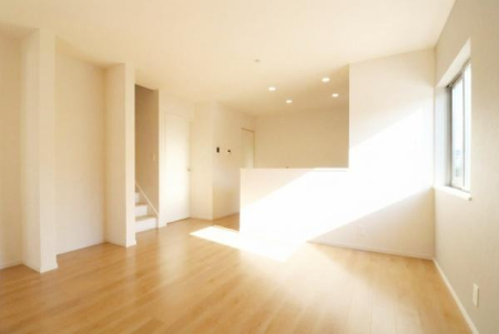 ���r���O -