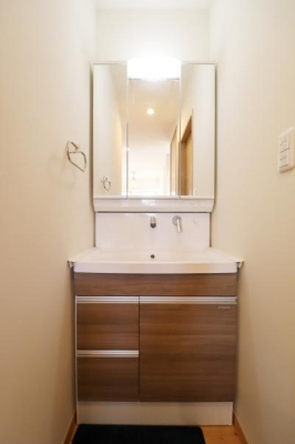 ���ʑ�E���ʏ� -