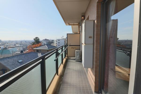 �o���R�j�[ -