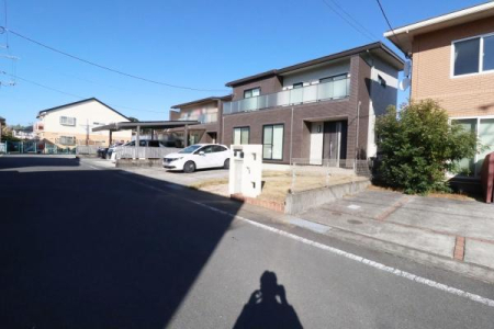 �O�ʓ��H�܂ތ��n�ʐ^ -