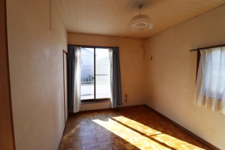 �m�� 2�ʍ̌��œ�������ǍD��