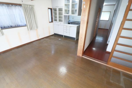 ���r���O -