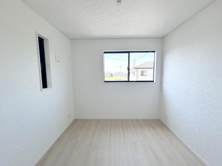 �m�� �V���v���ȓ����̂������́A�Ƒ��\���⃉�C�t�X�^�C���ɍ��킹�ėl�X�ȗp�r�ł��g�����������܂��B
